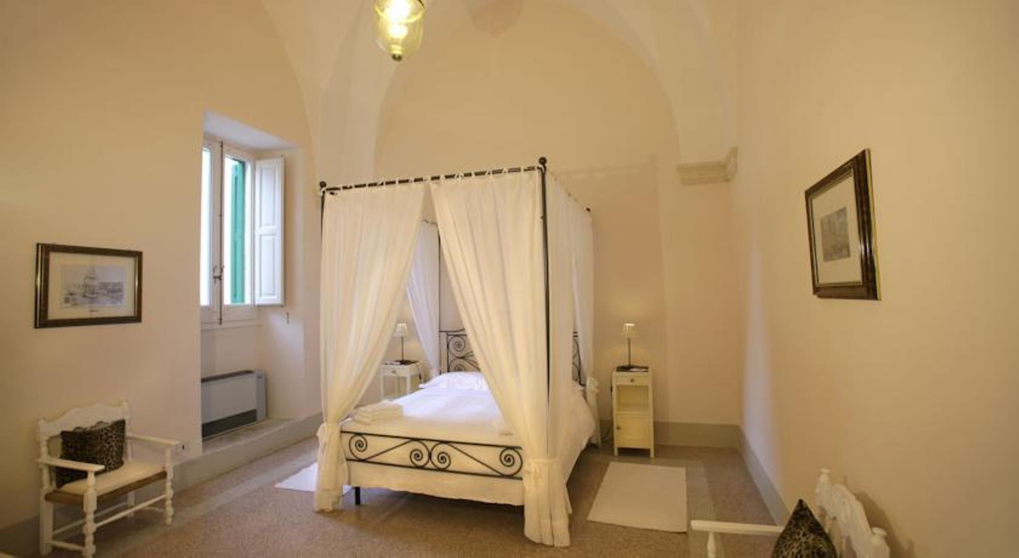 Palazzo Guglielmo Hotell Vignacastrisi Exteriör bild